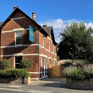 Centre Luxury House With Outdoor Bath And Parking York