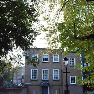 Domus House In Centre With Free Parking By Rework Apartment