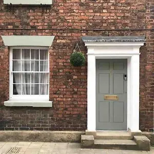 Stunning Centre Georgian Townhouse - Parking Holiday home